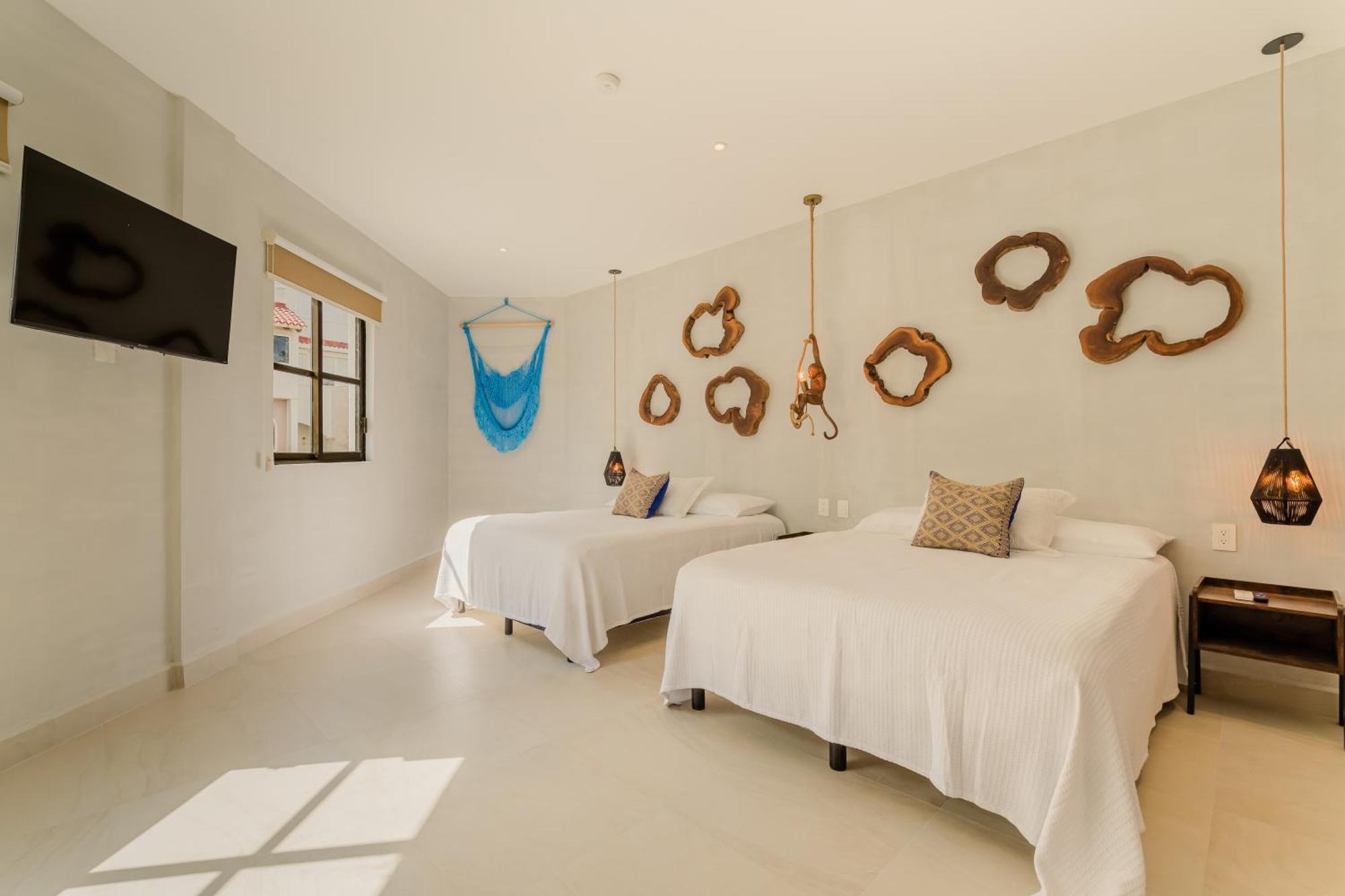 Twin Room with Private Bathroom